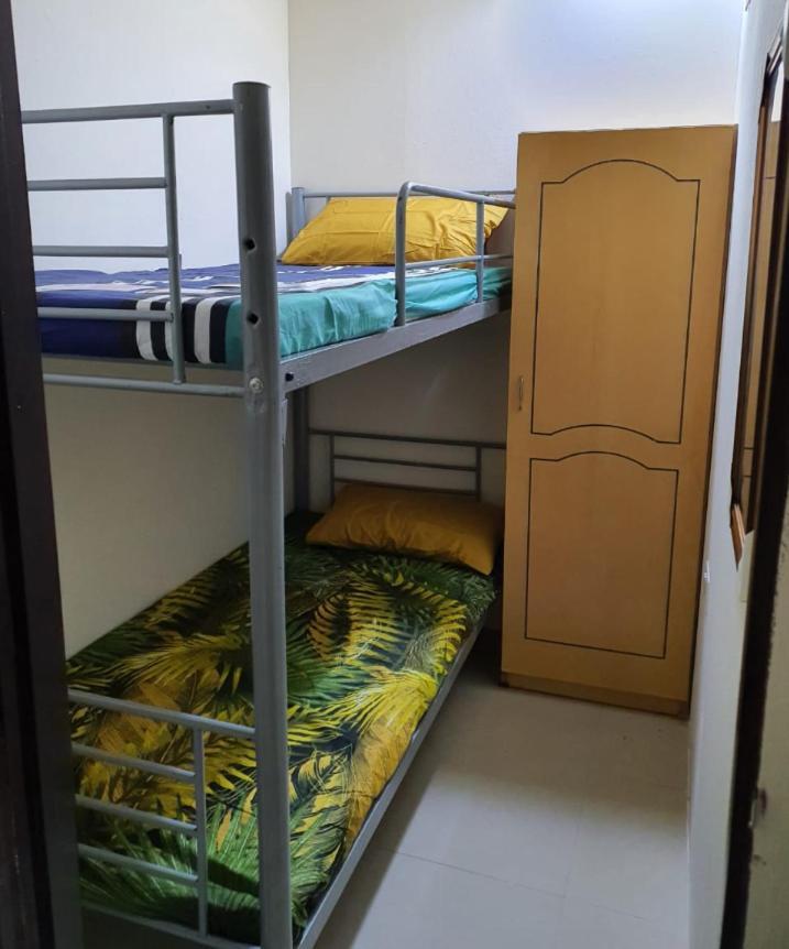 Abree Building New Hostel Дубай Экстерьер фото