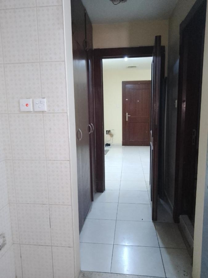 Abree Building New Hostel Дубай Экстерьер фото
