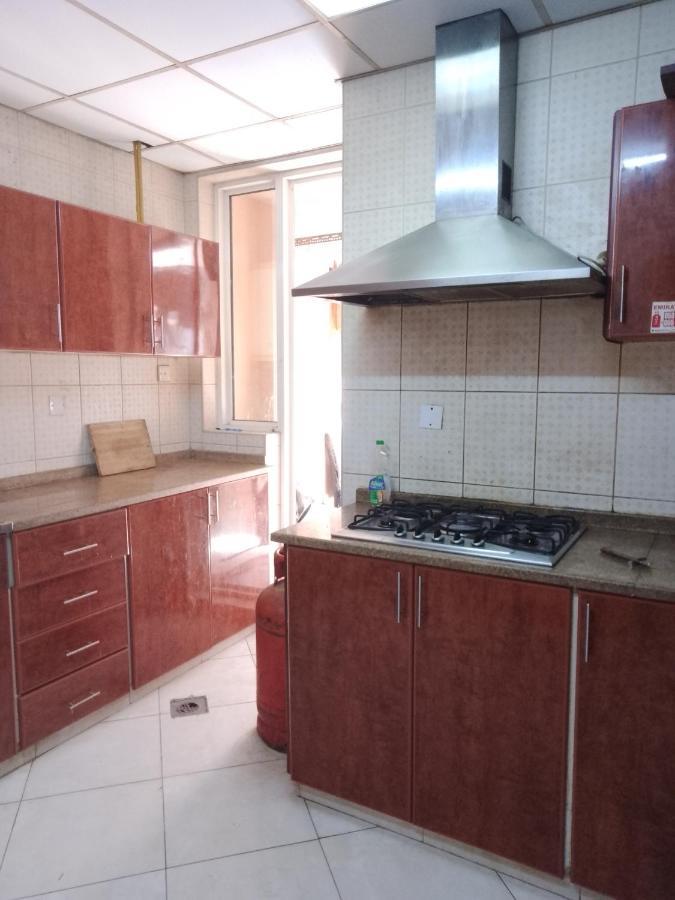 Abree Building New Hostel Дубай Экстерьер фото